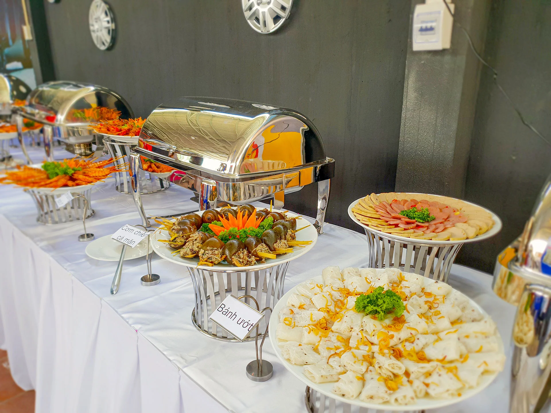 Đặt Tiệc Buffet Ở Đâu Là Tốt Nhất?