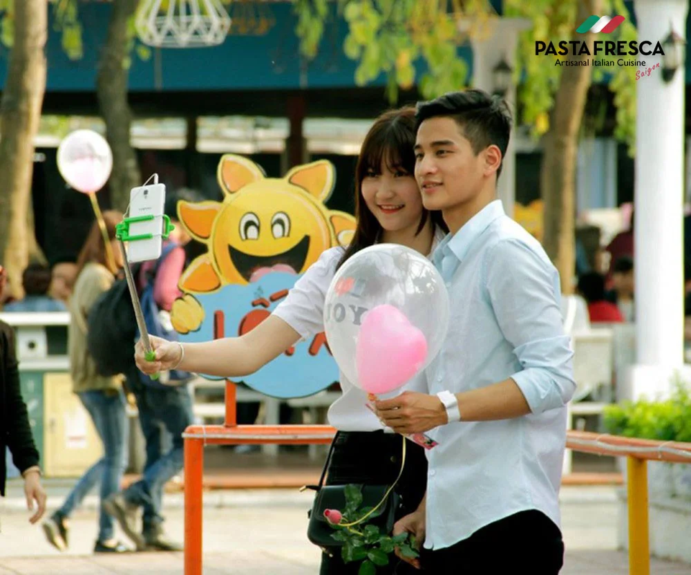 Địa Điểm Đi Chơi Valentine Ở TPHCM Lãng Mạn Cho Các Cặp Đôi