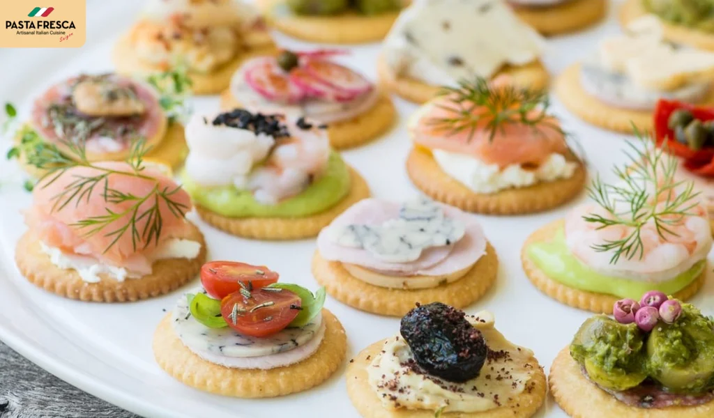 Menu Finger Food còn được đa dạng hóa với nhiều món ăn khác nhau Menu Finger Food còn được đa dạng hóa với nhiều món ăn khác nhau