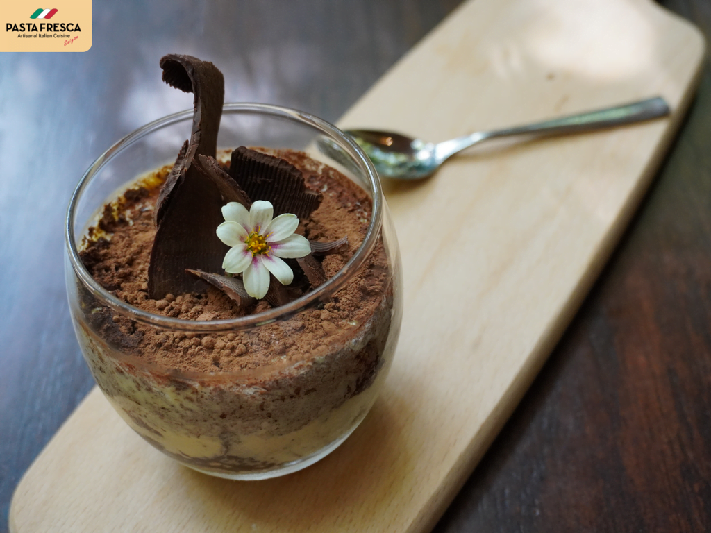 Tasty tiramisu will make many people fall in love from the first taste