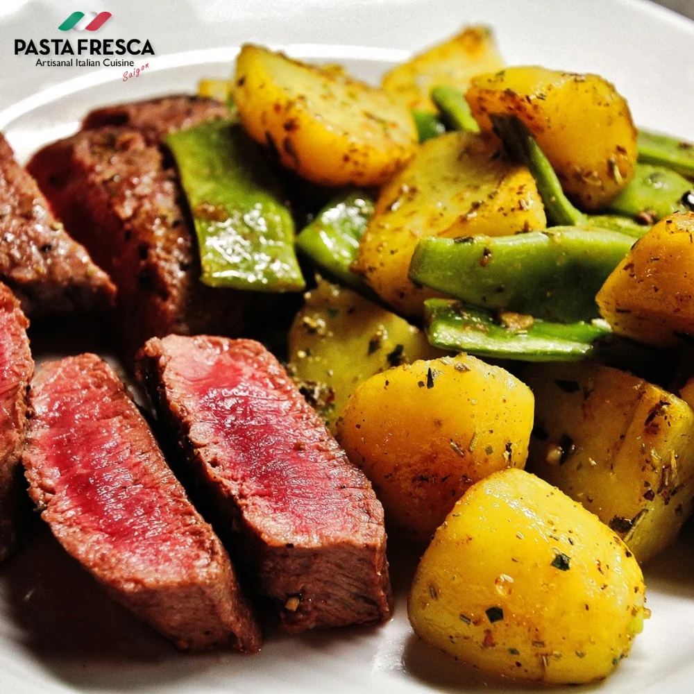 ステーキ、ビーフステーキのワインソース添え、シーズニングソースの作り方は？ 