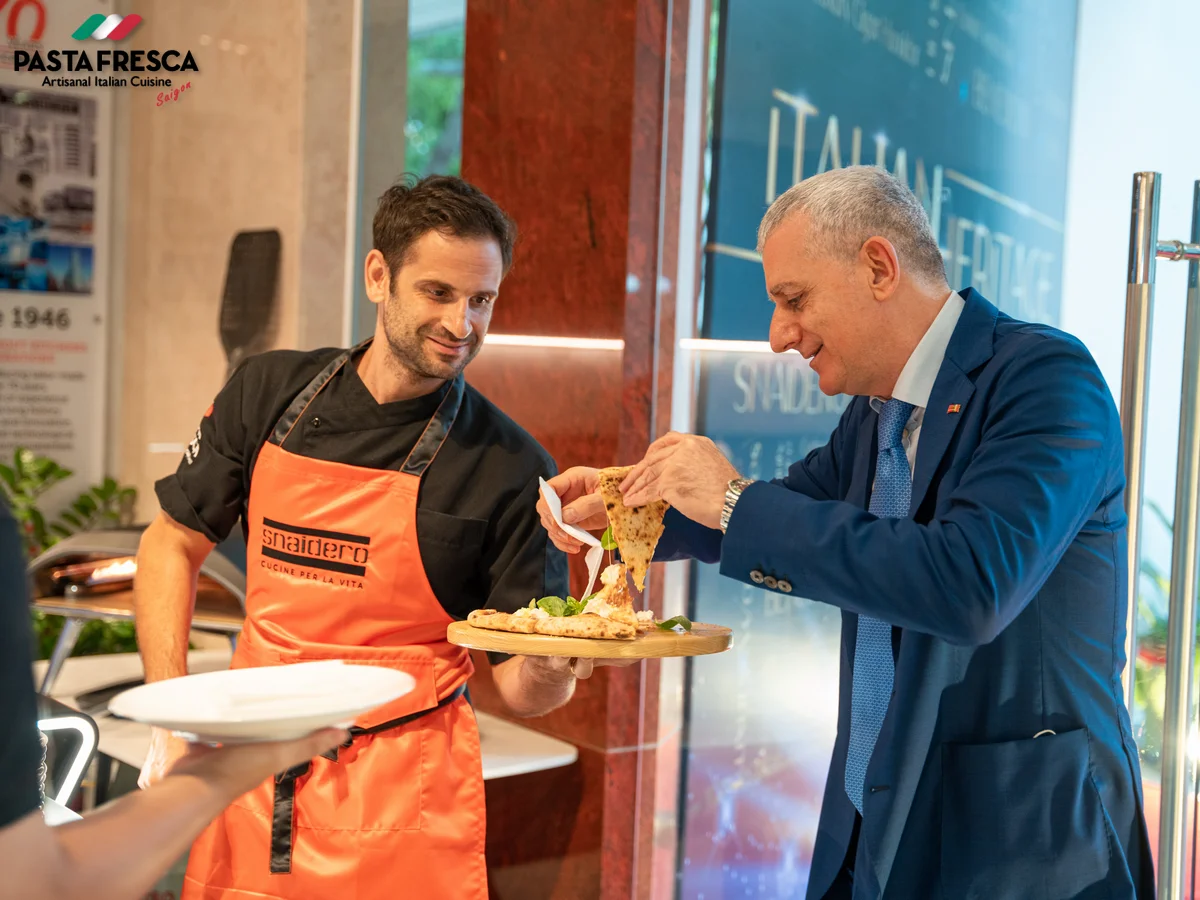 Scegli un'azienda con molta esperienza nel settore della ristorazione aziendale Scegli un'azienda con molta esperienza nel settore della ristorazione aziendale