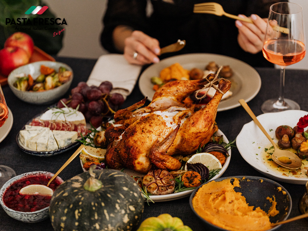 Thanksgiving catering service is an excellent way to demonstrate your care for your guests and their experience