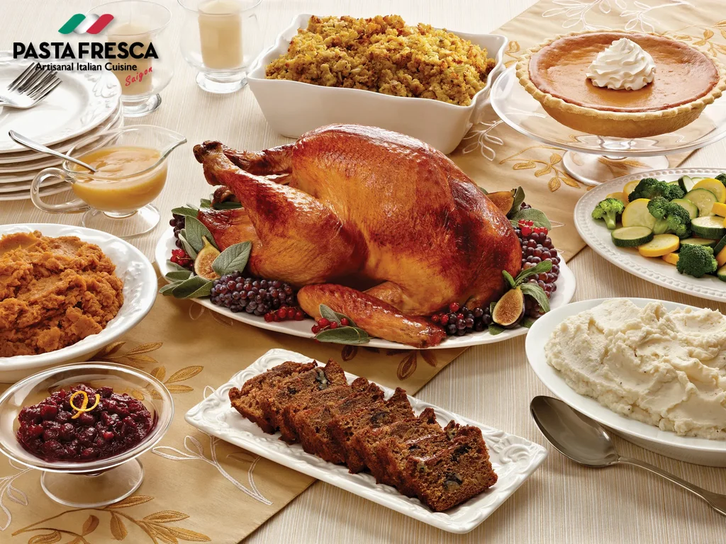 Thanksgiving dinner is the highlight of the holiday, so let our catering service make it extra special this year with unforgettable Thanksgiving menu ideas Thanksgiving dinner is the highlight of the holiday, so let our catering service make it extra special this year with unforgettable Thanksgiving menu ideas