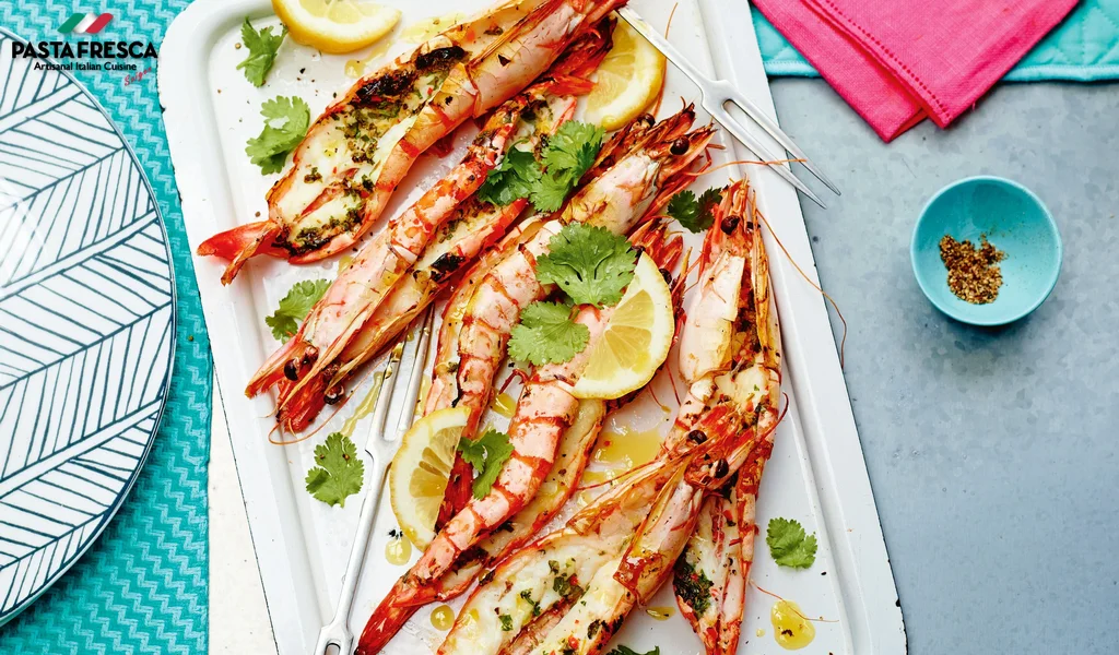 Vị béo thơm đậm đà từ tôm nướng bơ tỏi sẽ khiến bạn phải ngất ngây