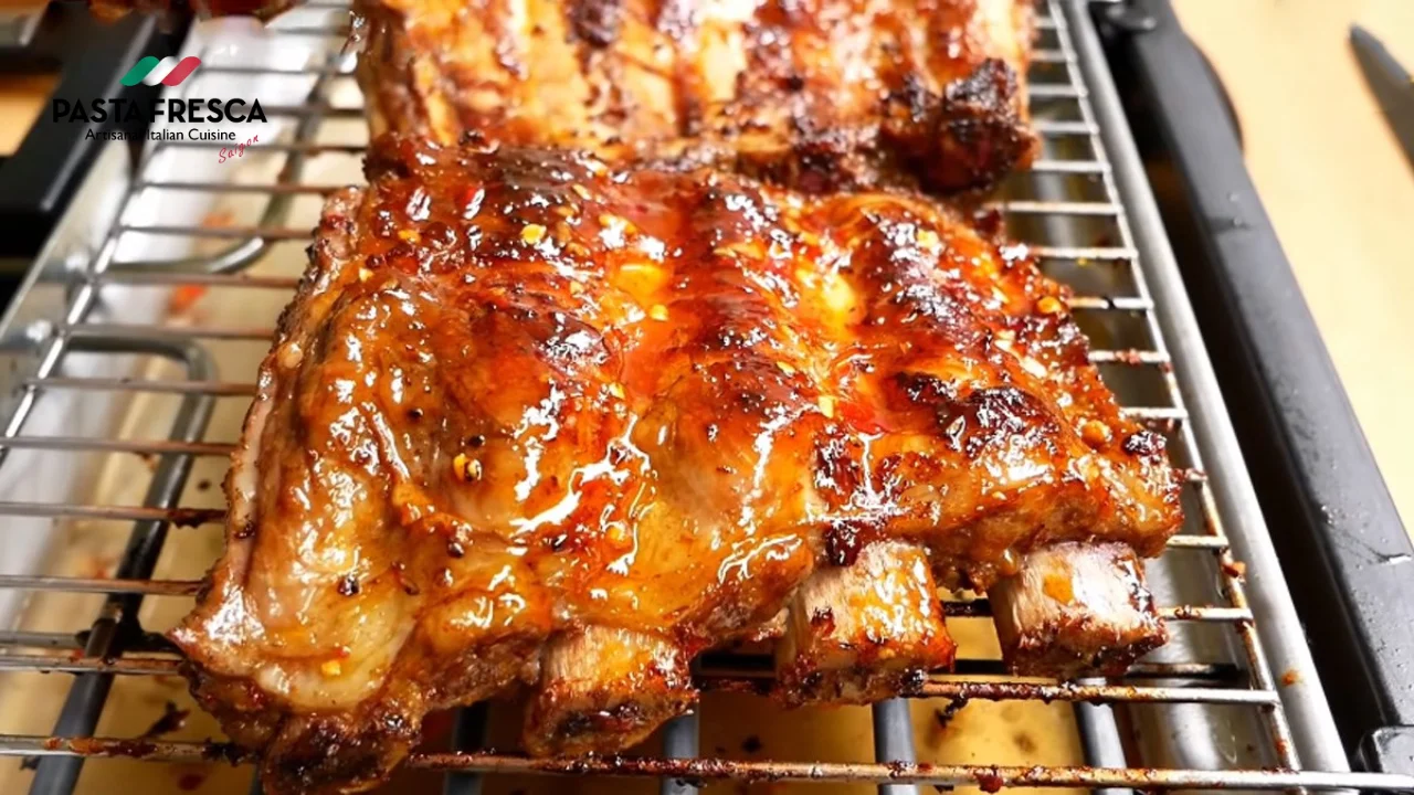 Il miele conferisce al piatto un colore dorato estremamente attraente Il miele conferisce al piatto un colore dorato estremamente attraente