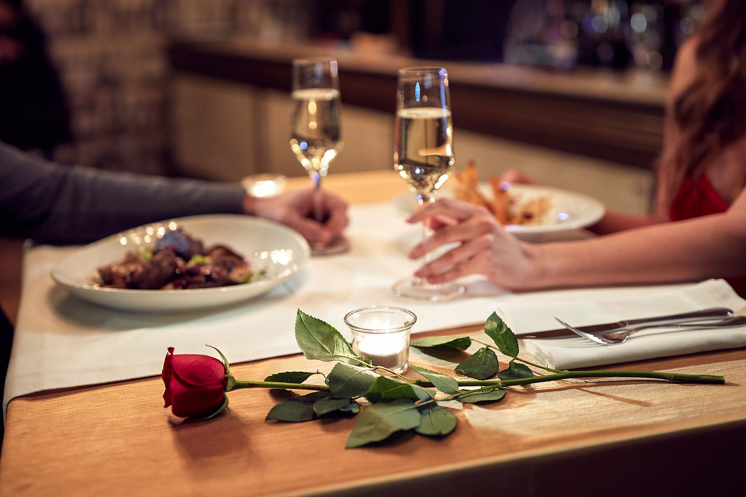 Suggestions for Top 5 Restaurants for Romantic Dates of 2 in Ho Chi Minh City